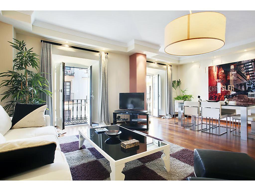 Apartamentos La Bola Suite 론다 객실 사진